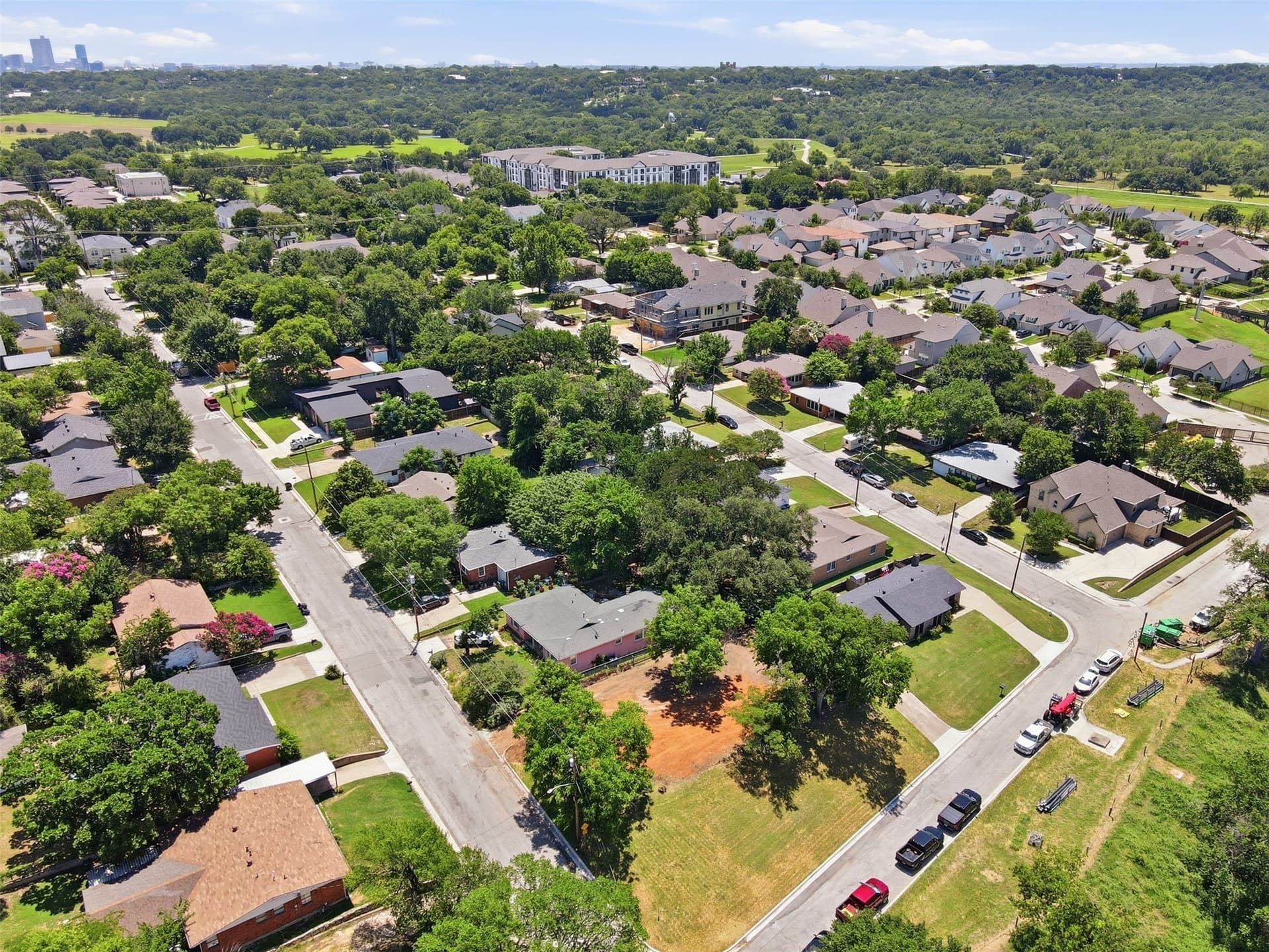0.2 acres in Tarrant County gallery image 3