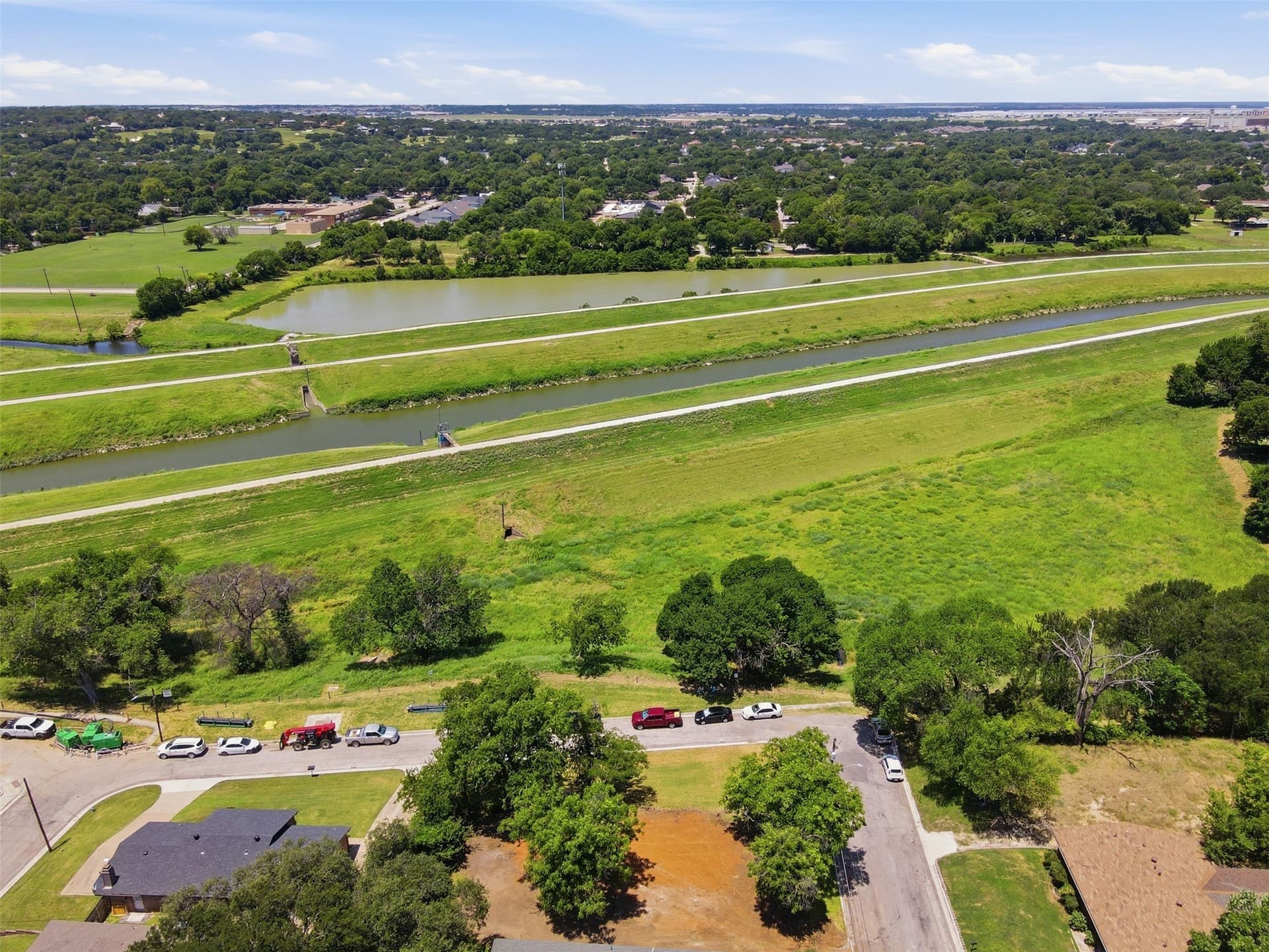 0.2 acres in Tarrant County gallery image 2