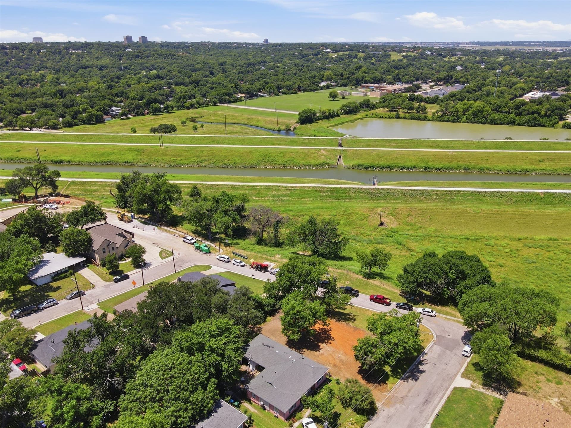 0.2 acres in Tarrant County featured view