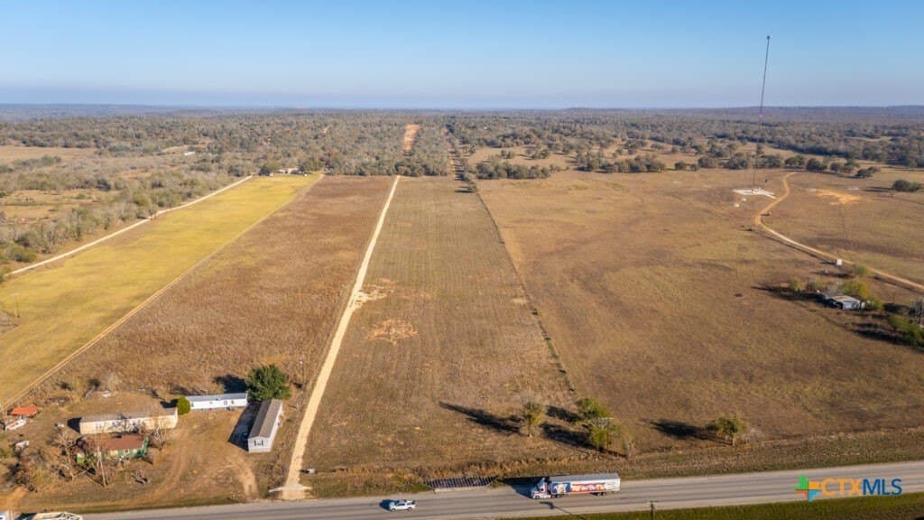42.59 acres in Gonzales County gallery image 2