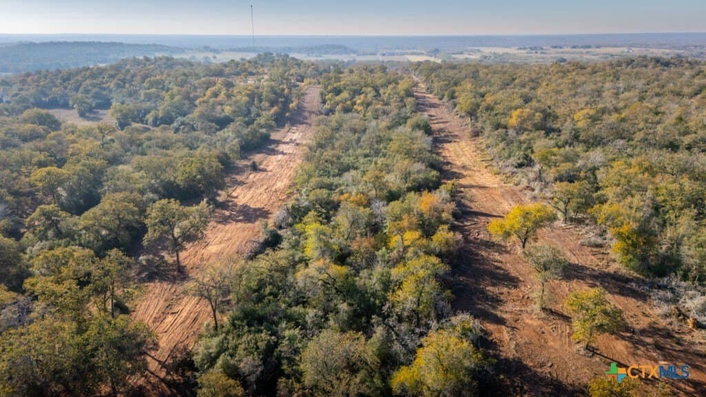 42.59 acres in Gonzales County - photo 14