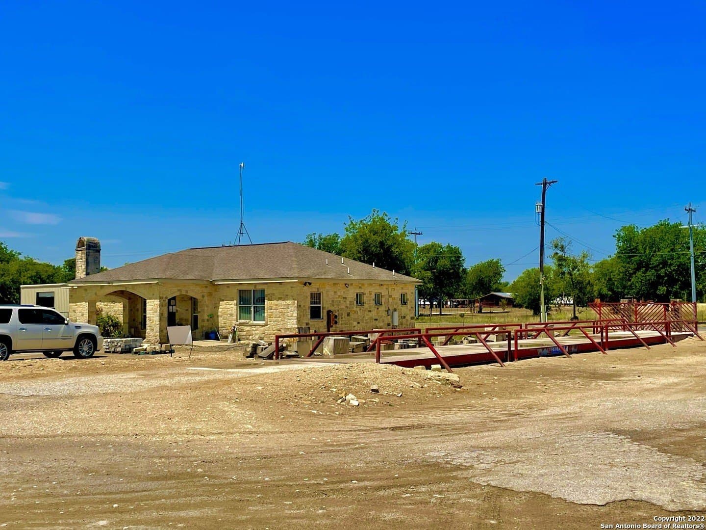 10 acres in Bexar County gallery image 3
