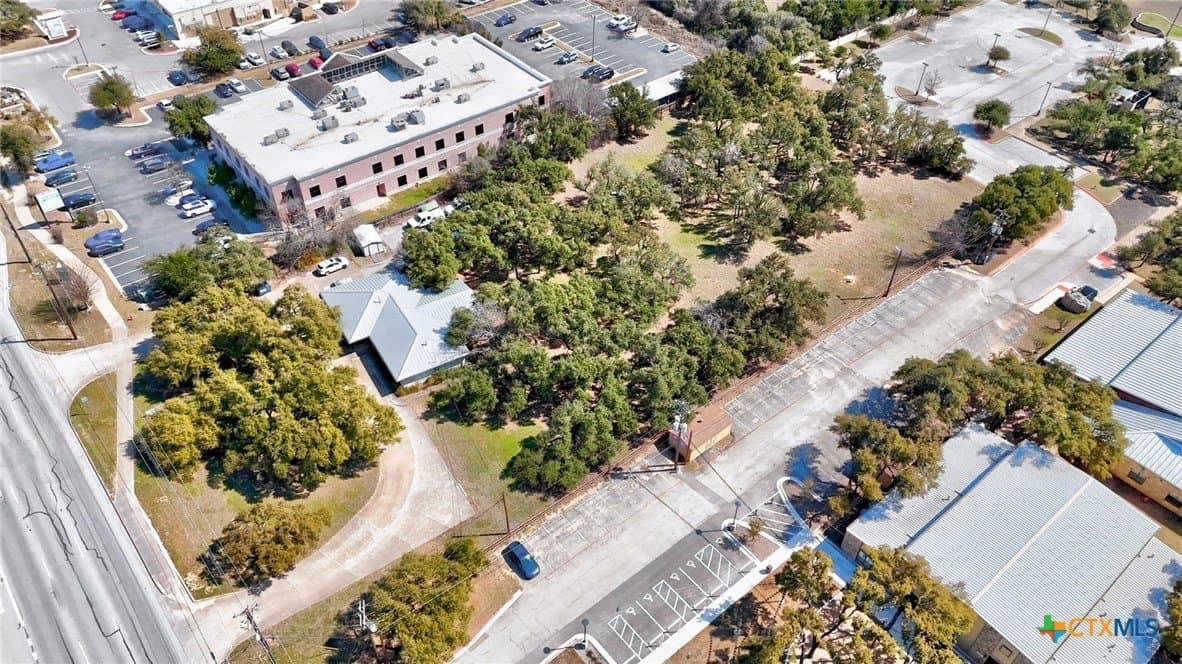 2.07 acres in Williamson County gallery image 4