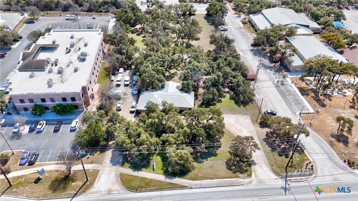 2.07 acres in Williamson County gallery image 3