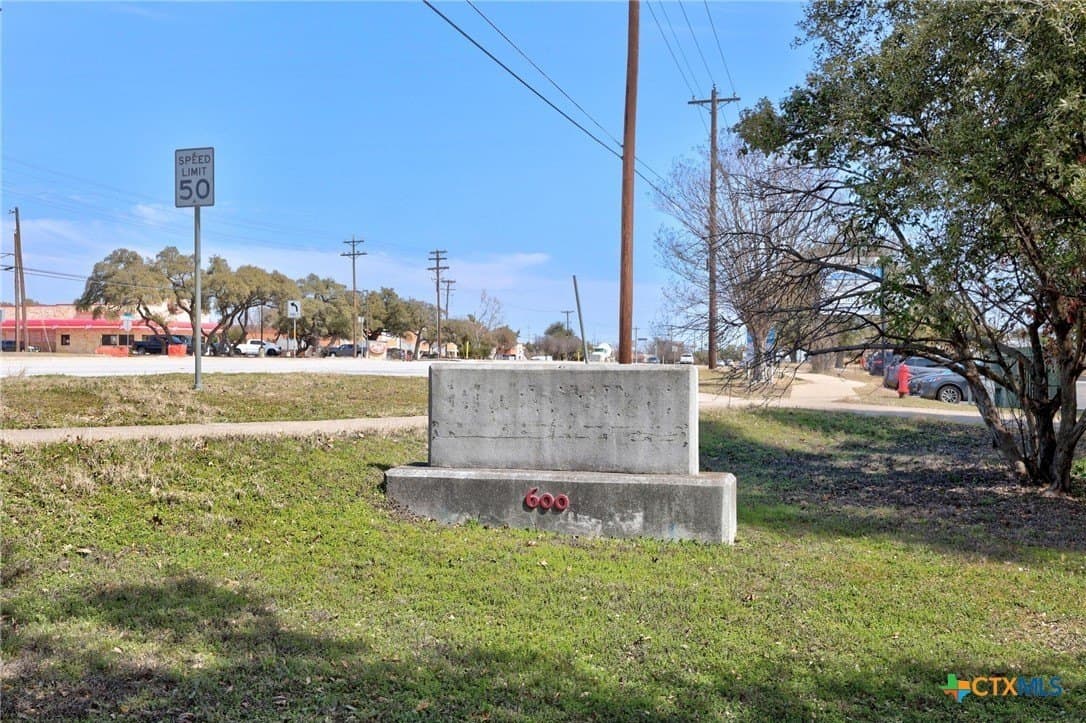 2.07 acres in Williamson County - photo 29