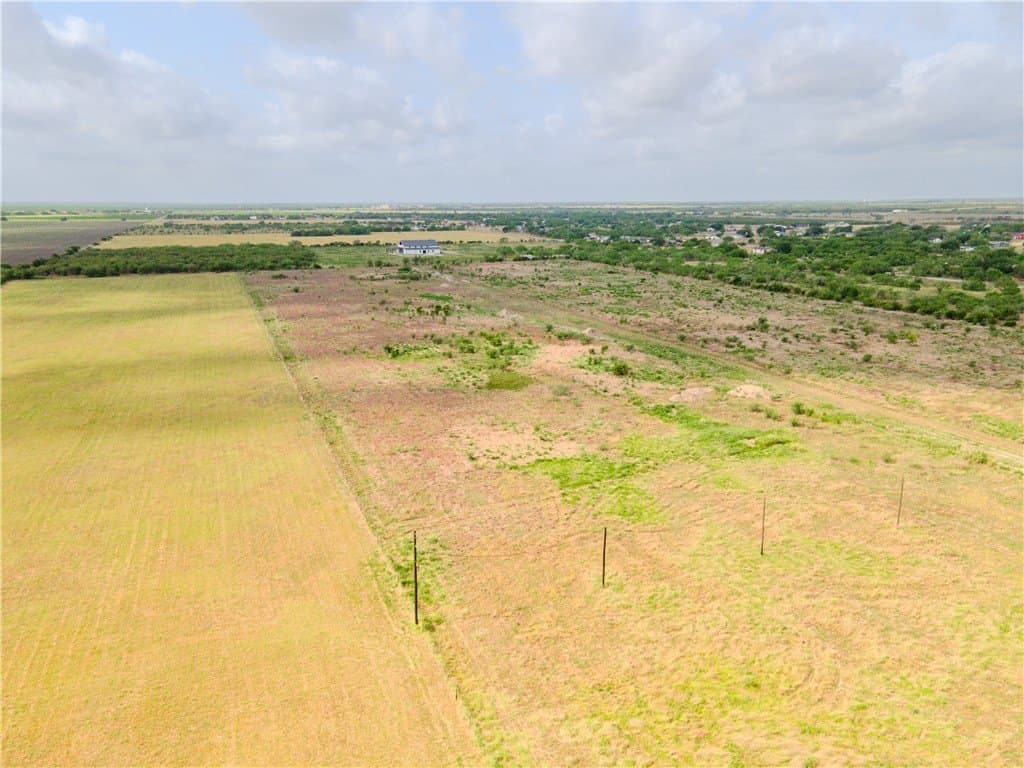 10.04 acres in San Patricio County gallery image 4