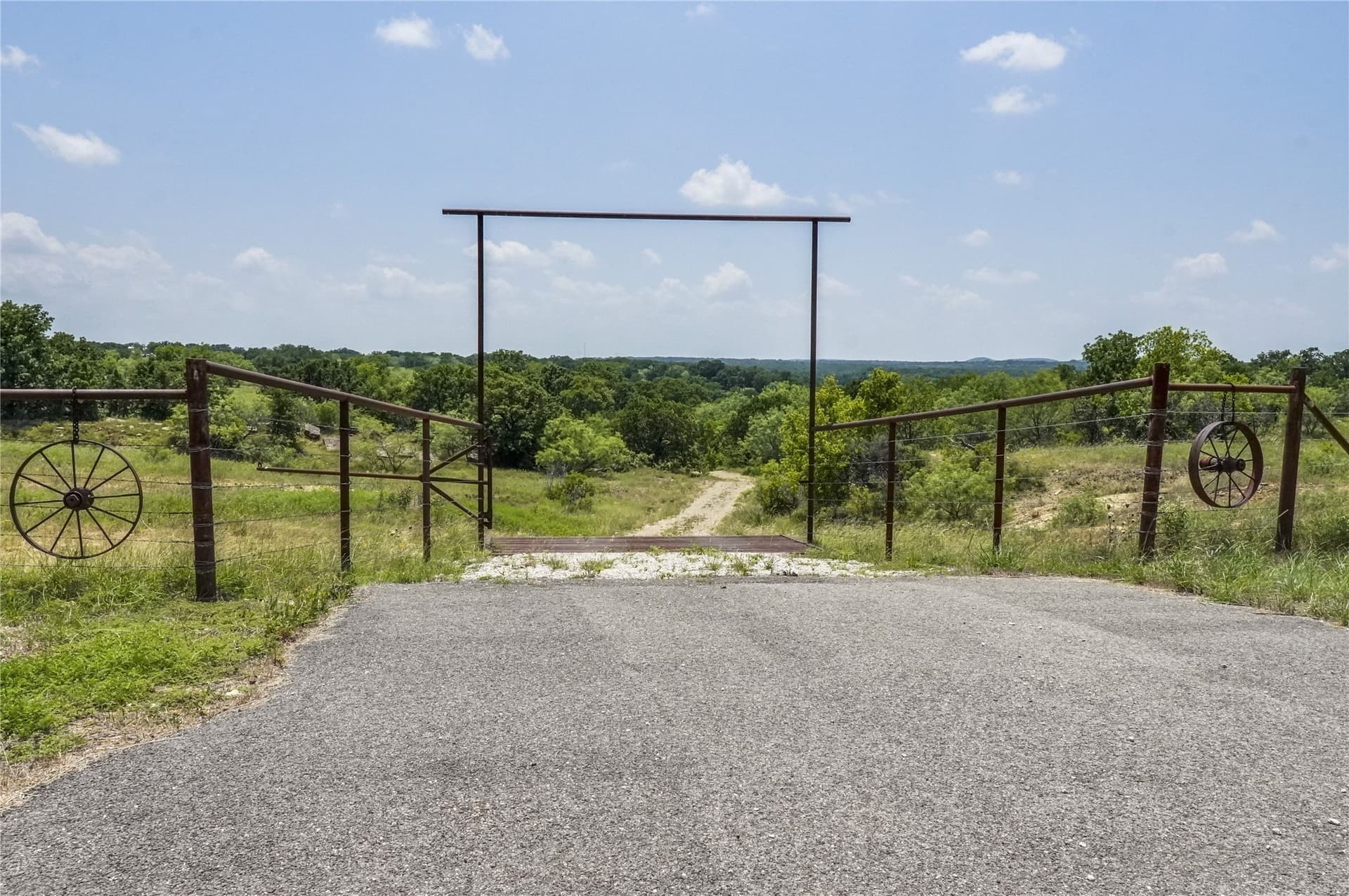 43.18 acres in Jack County - photo 3