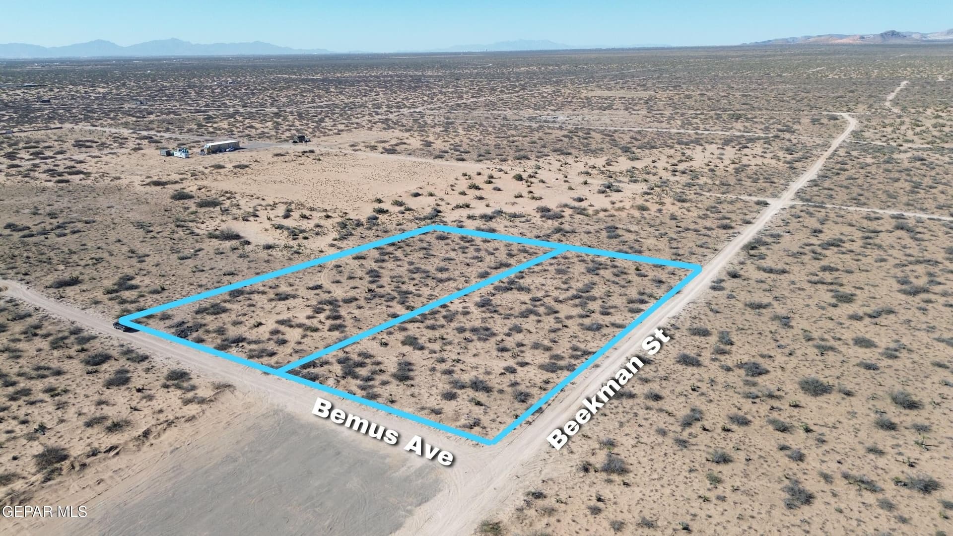 1.73 acres in El Paso County gallery image 2