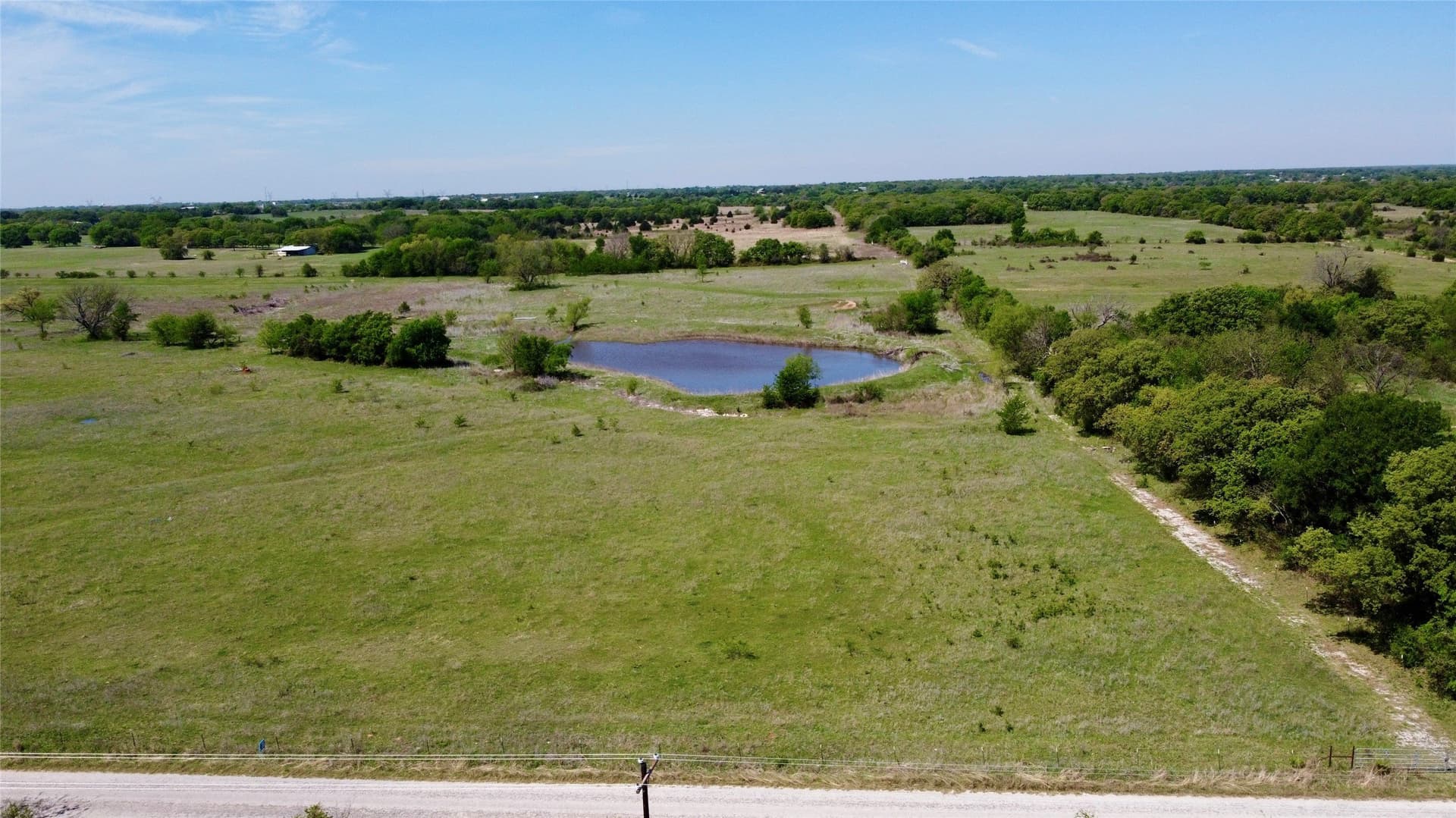 10.01 acres in Wise County