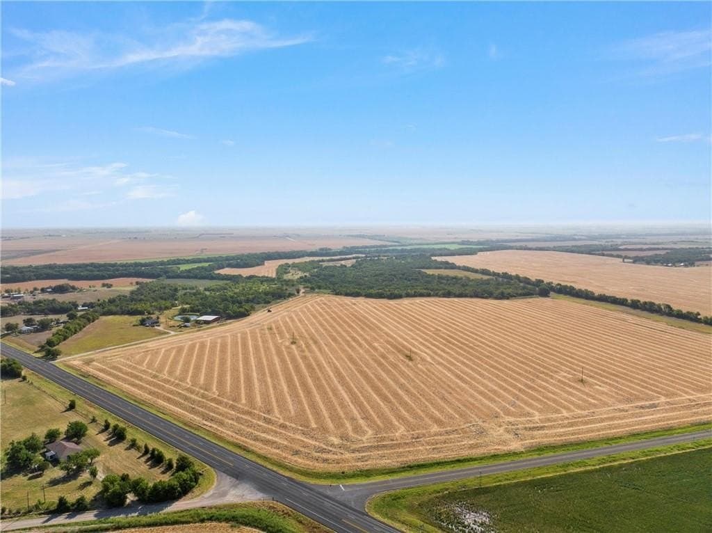 20 acres in Falls County