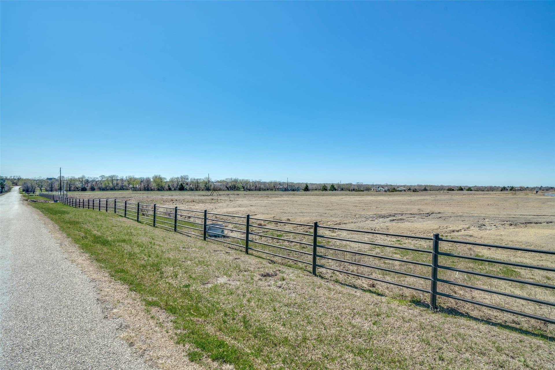 14.99 acres in Rockwall County - photo 8
