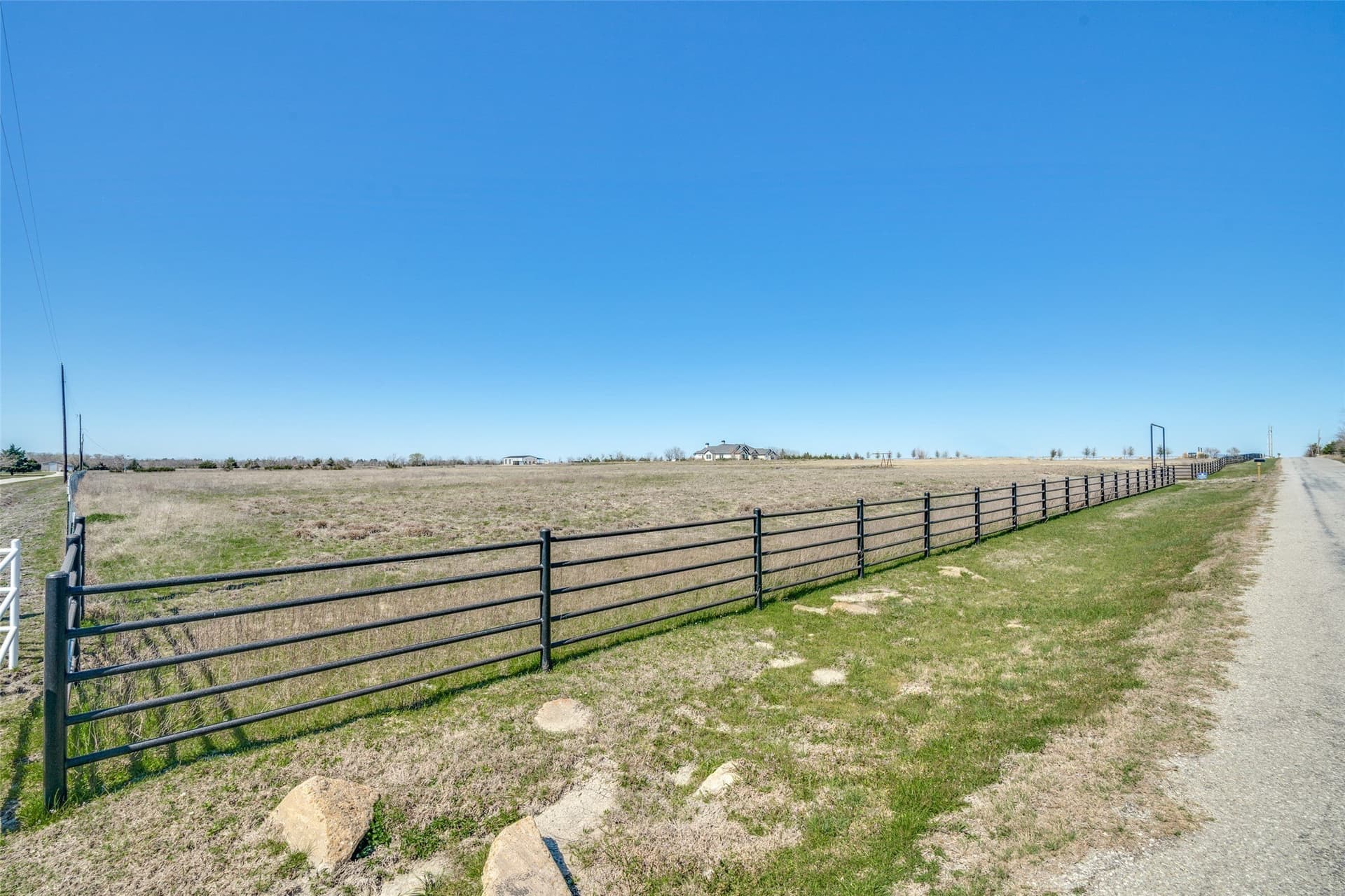 14.99 acres in Rockwall County - photo 7