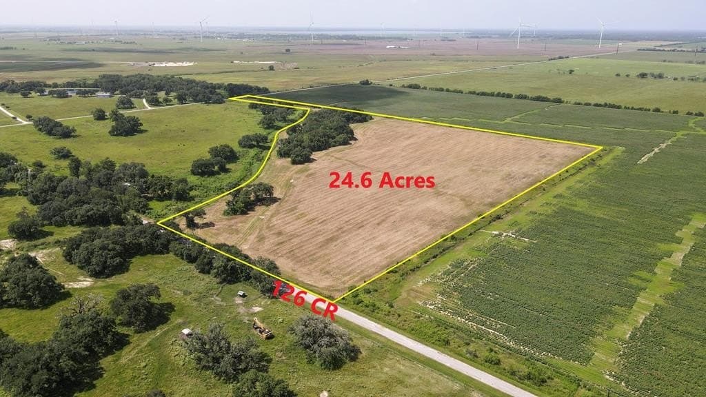 24.6 acres in Wharton Area County