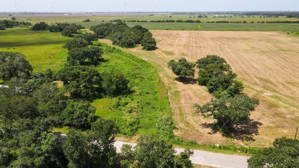24.6 acres in Wharton Area County - photo 15