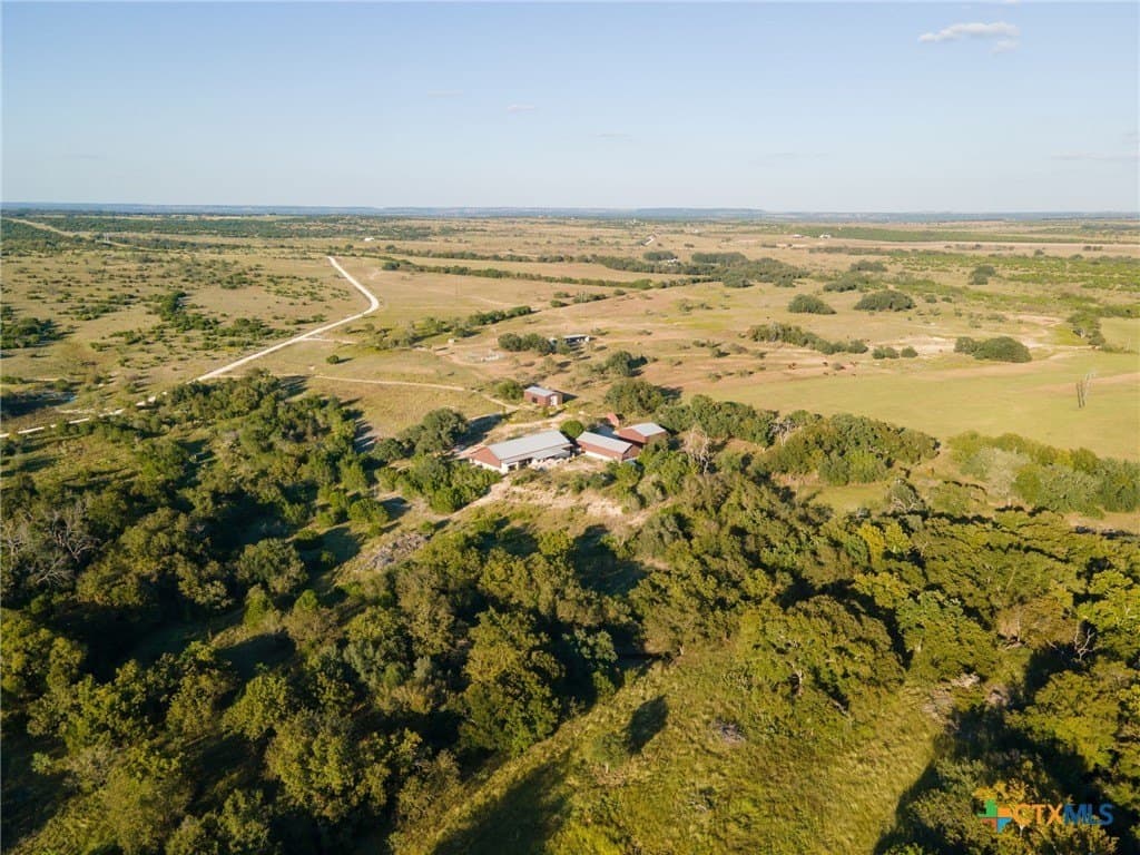 19.25 acres in Lampasas County gallery image 3