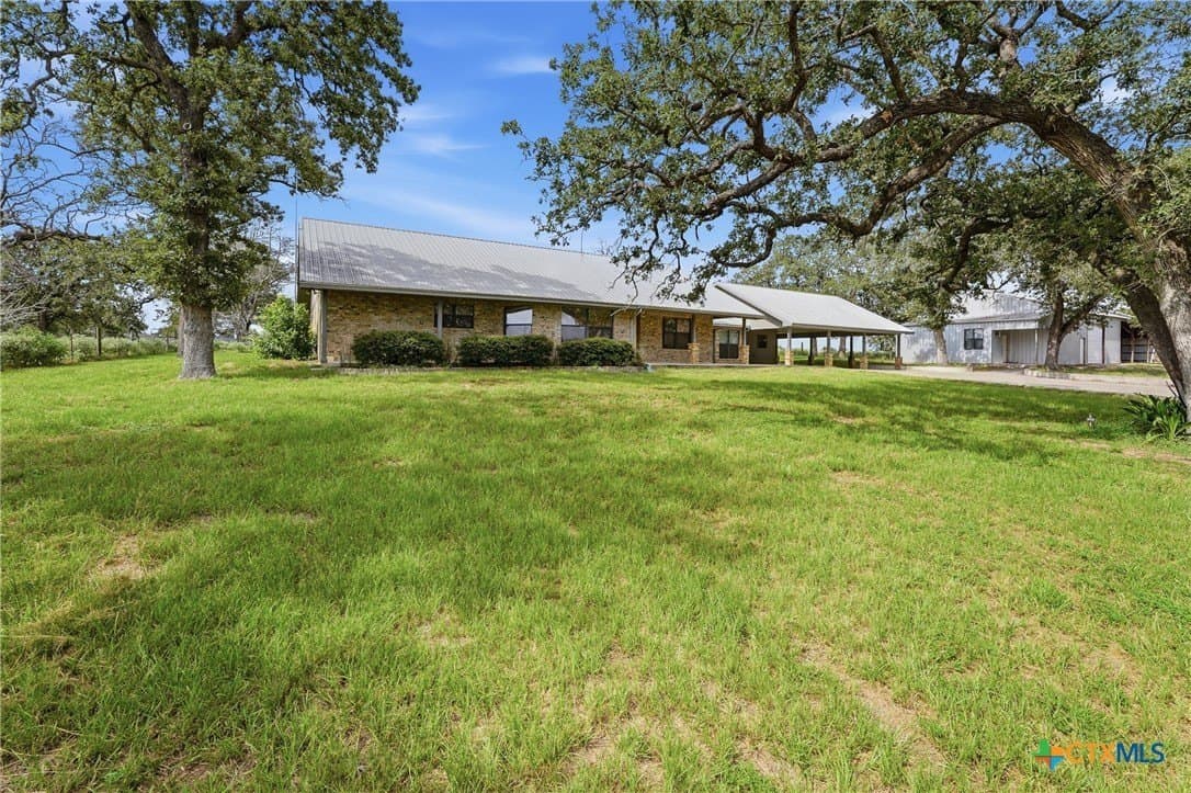 30.03 acres in Gonzales County - photo 37