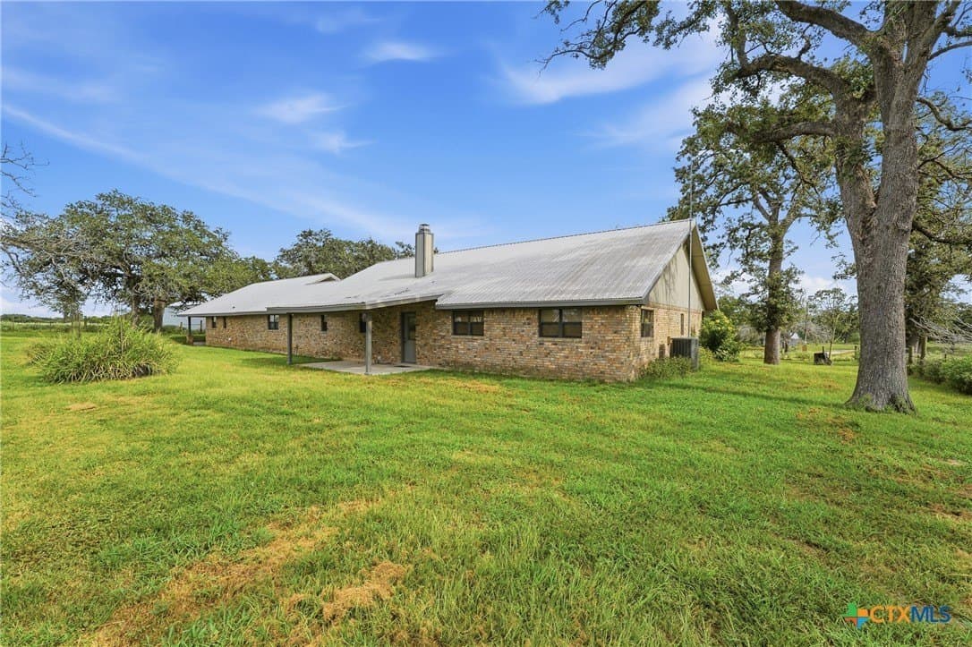30.03 acres in Gonzales County - photo 38
