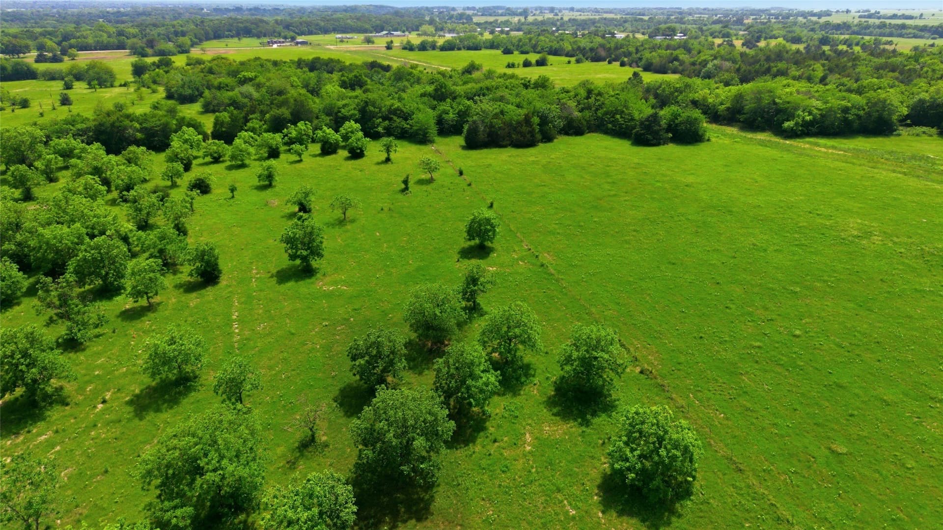 1.38 acres in Hunt County - photo 14