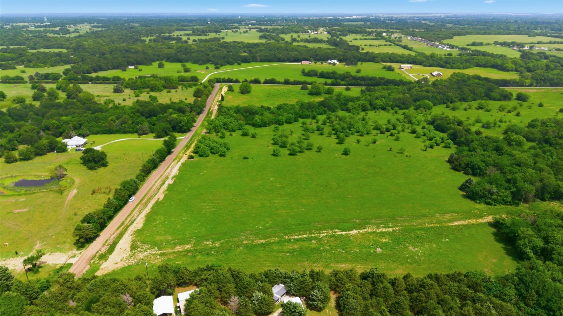 1.38 acres in Hunt County - photo 11