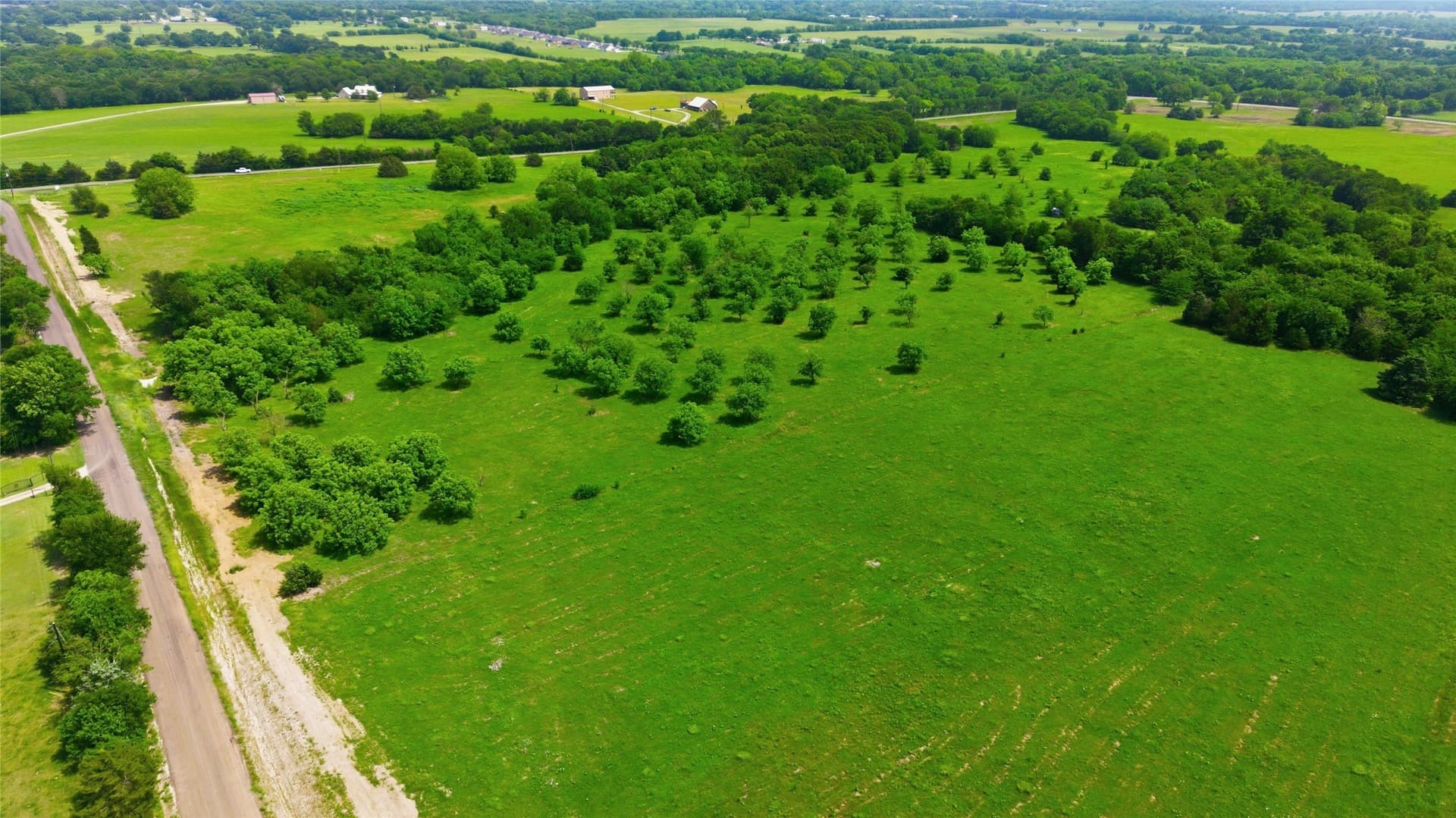 1.38 acres in Hunt County - photo 18