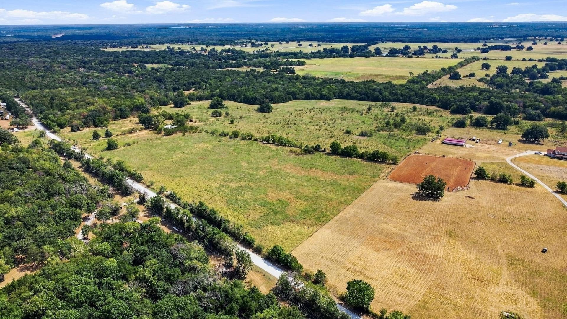 33.53 acres in Cooke County - photo 9