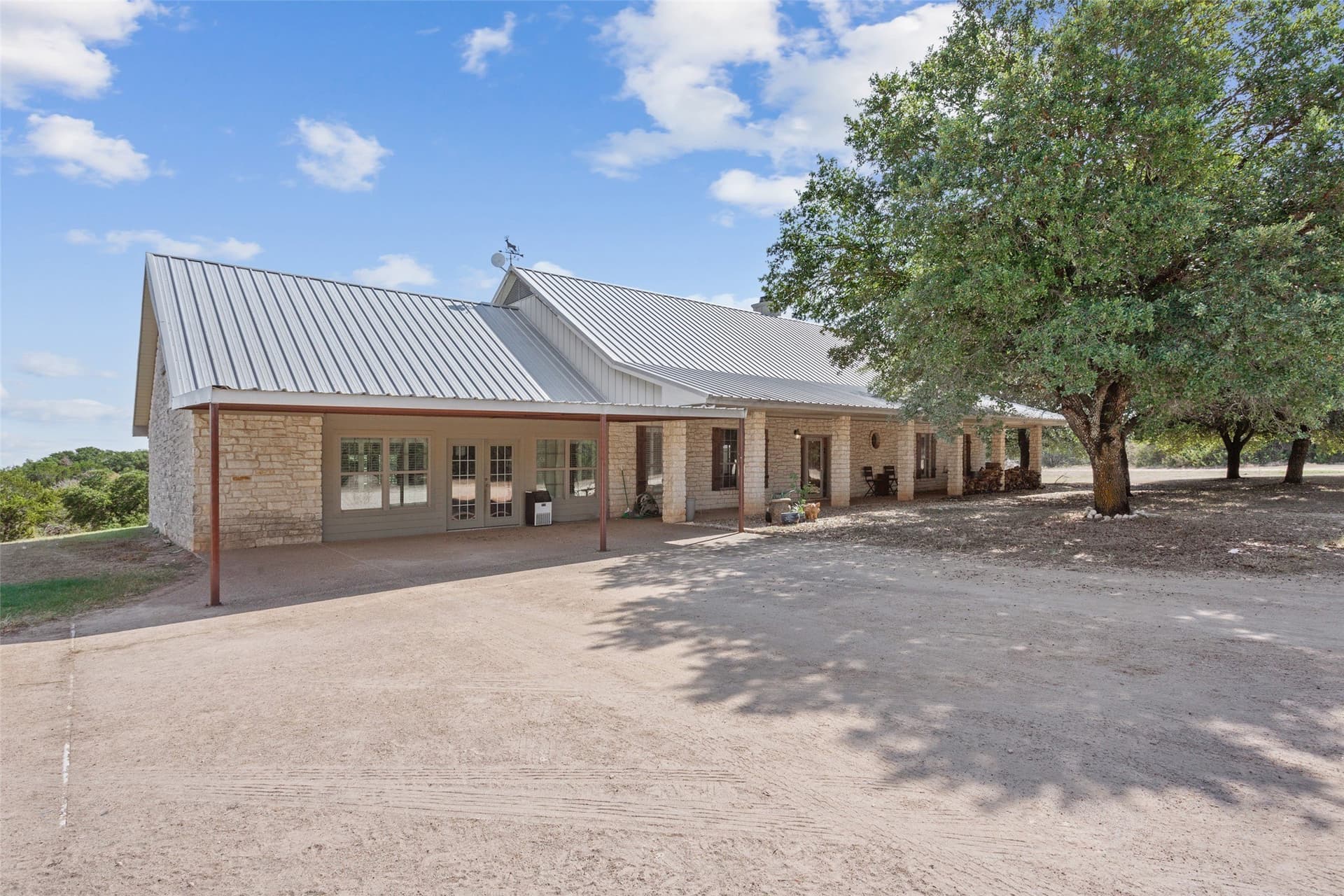 11.34 acres in McLennan County - photo 5