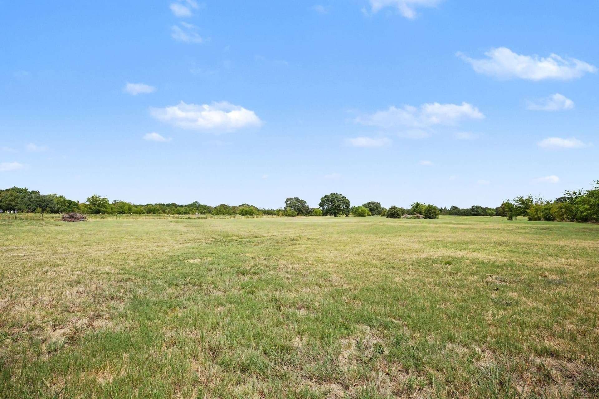 10 acres in Kaufman County - photo 4