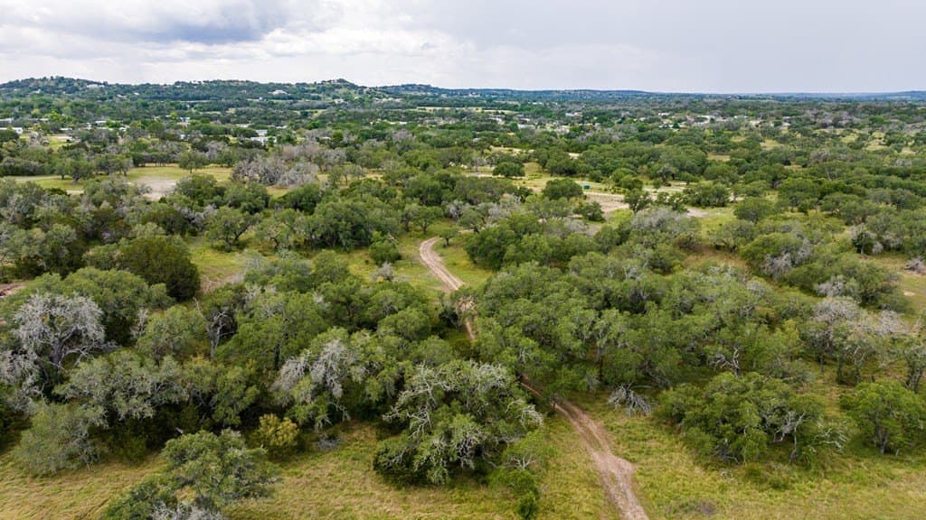 160 acres in Gillespie County gallery image 3