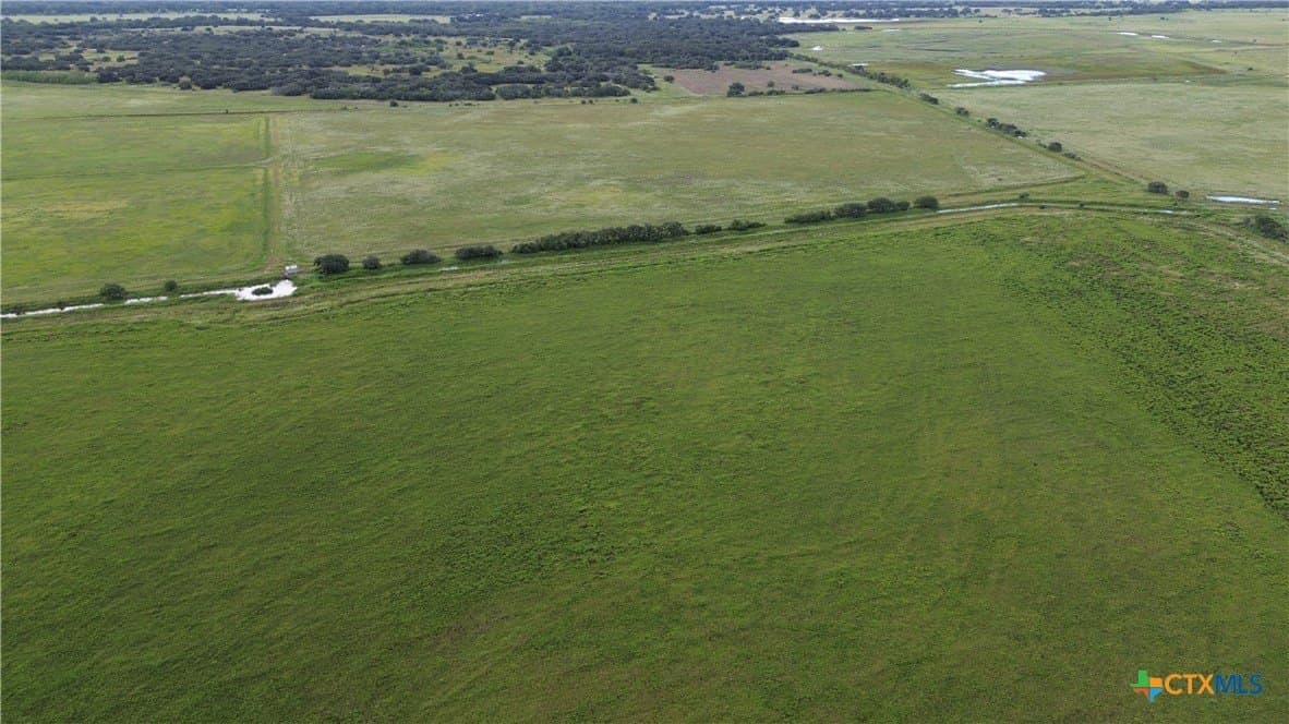 400 acres in Jackson County gallery image 3