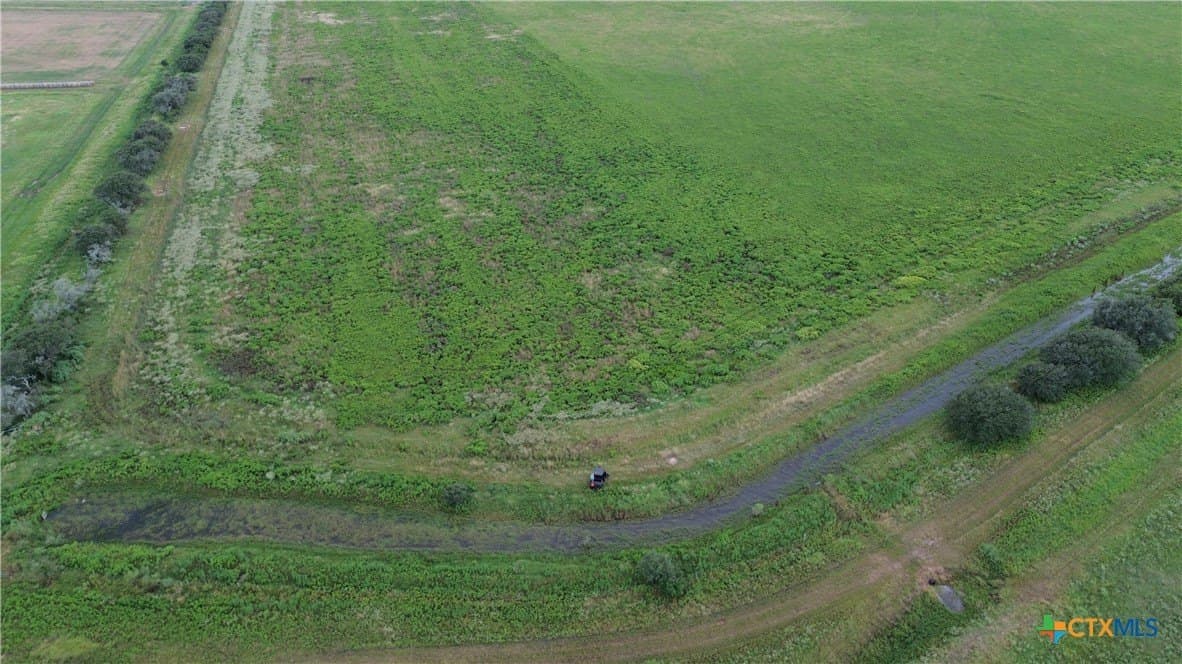 400 acres in Jackson County gallery image 2