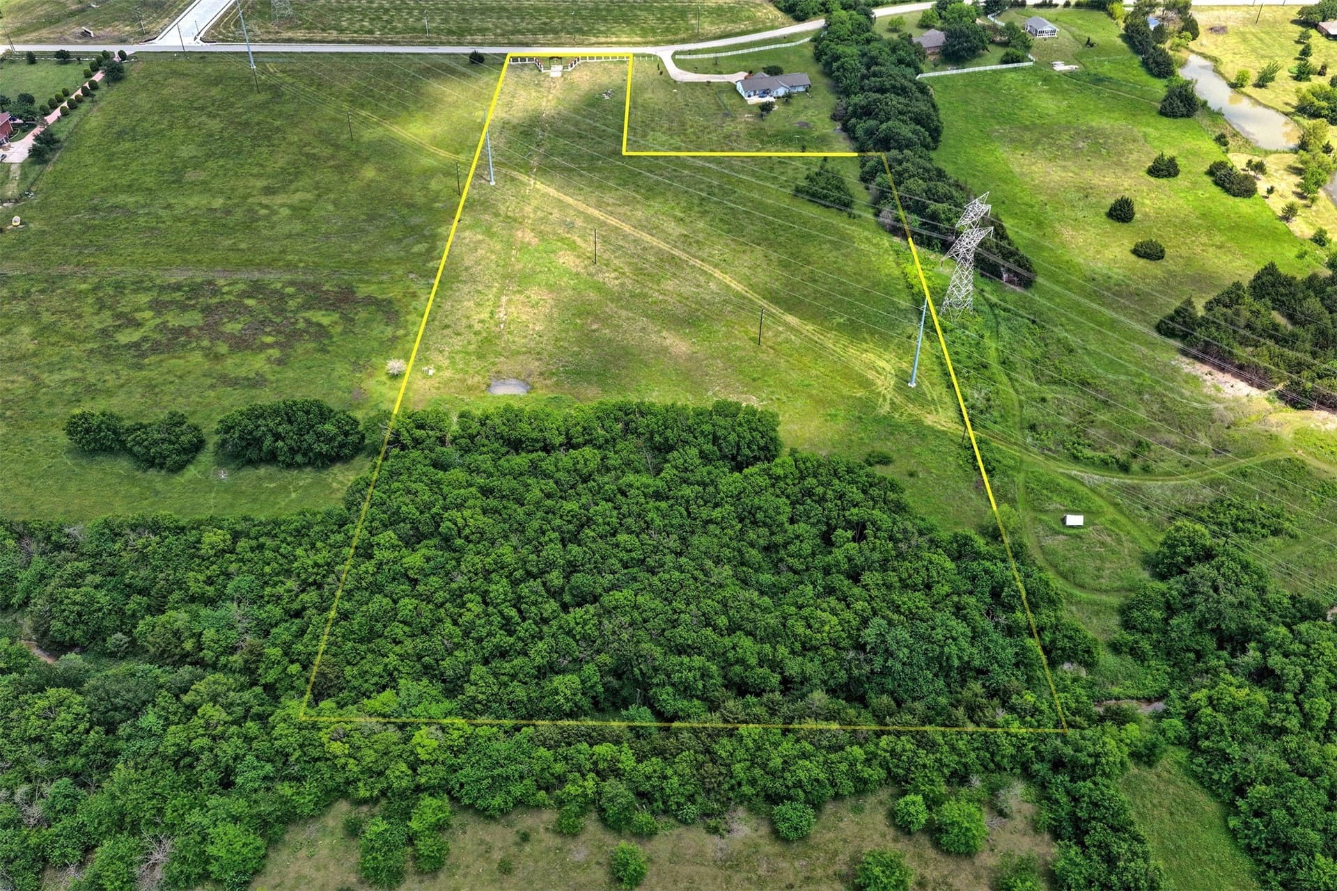 8.55 acres in Rockwall County - photo 9