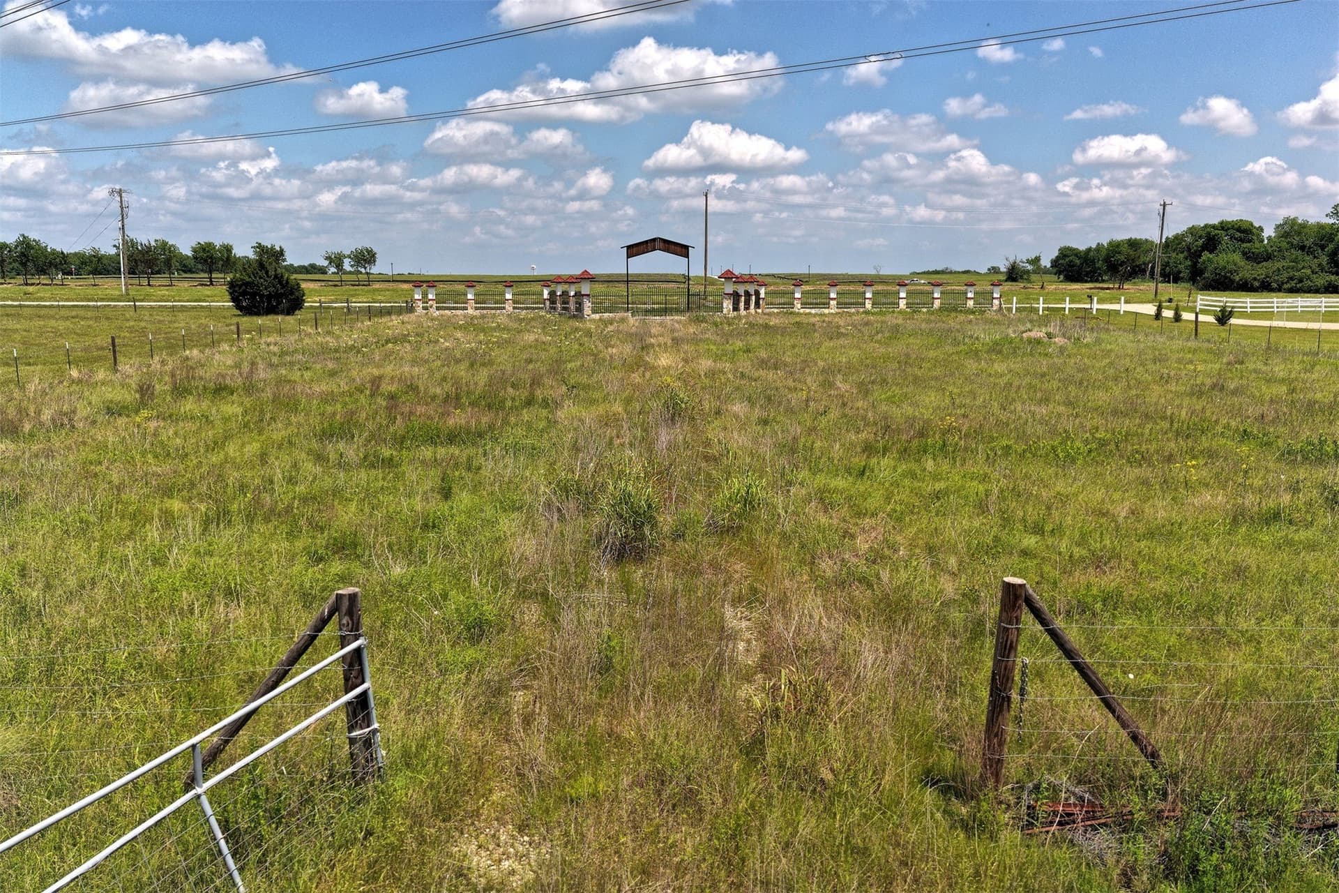 8.55 acres in Rockwall County featured view