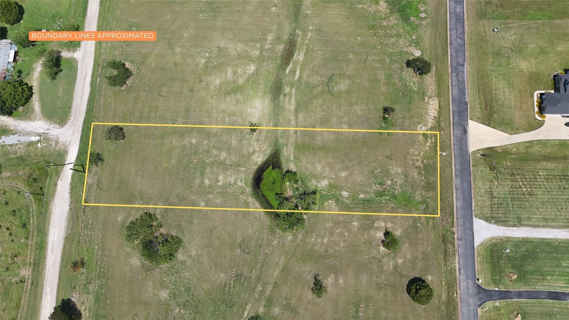 1.01 acres in Navarro County - photo 19