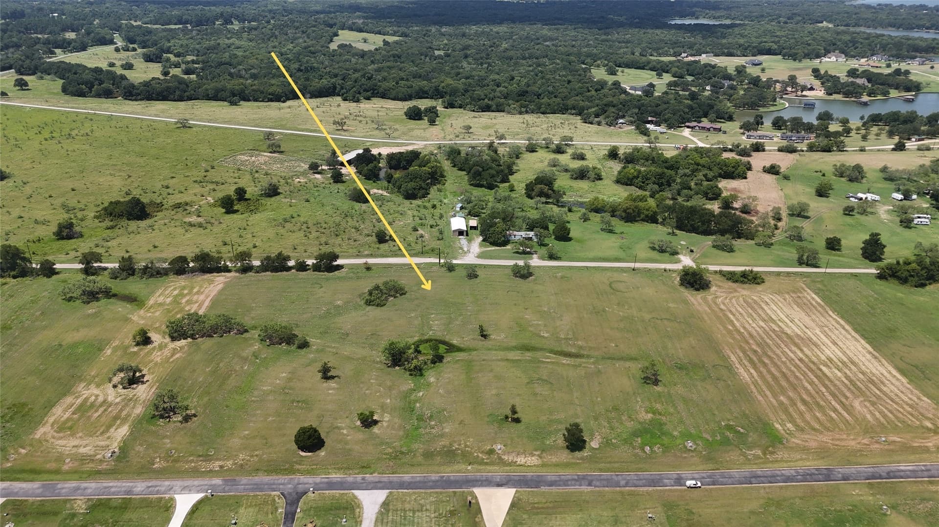 1.01 acres in Navarro County gallery image 3