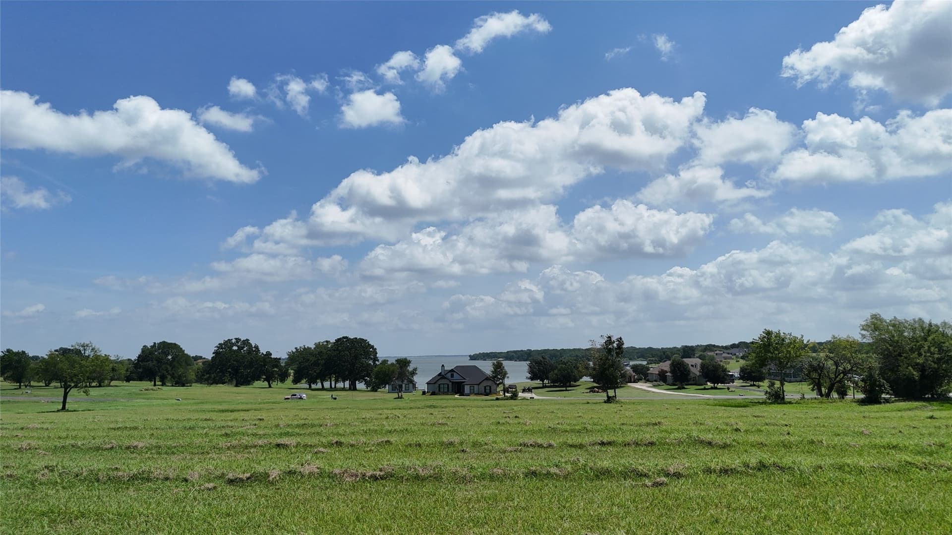 1.01 acres in Navarro County - photo 16