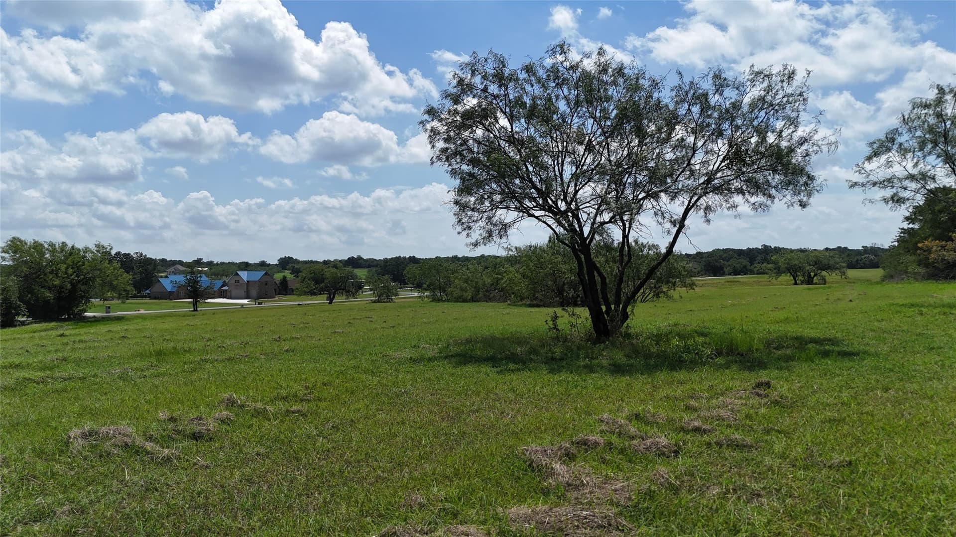 1.01 acres in Navarro County - photo 11