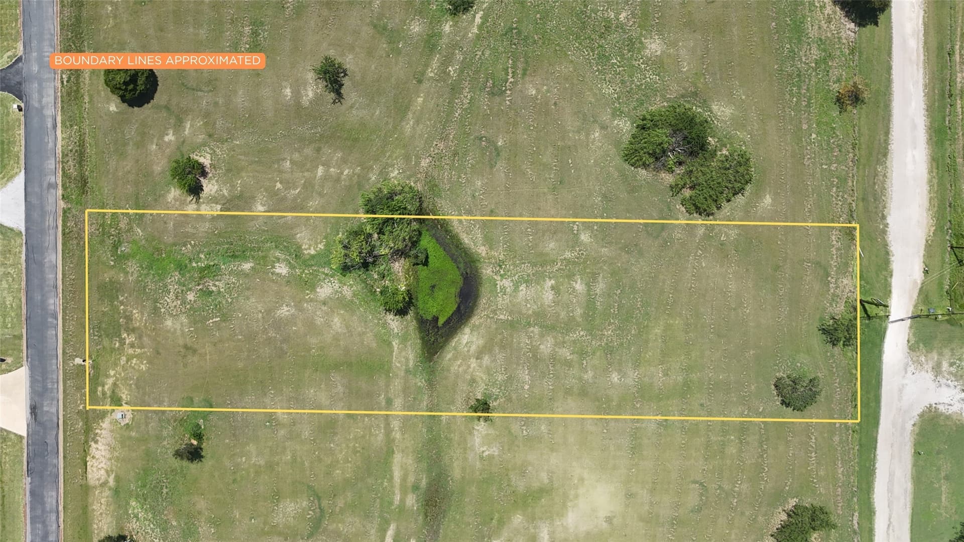 1.01 acres in Navarro County - photo 23