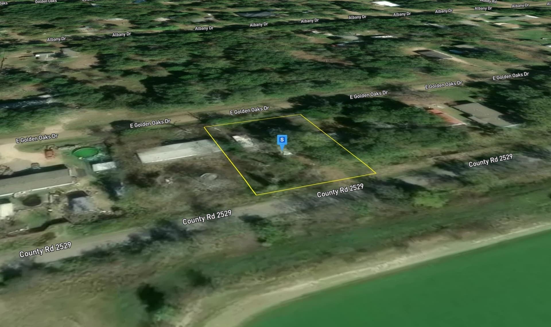0.32 acres in Henderson County gallery image 3