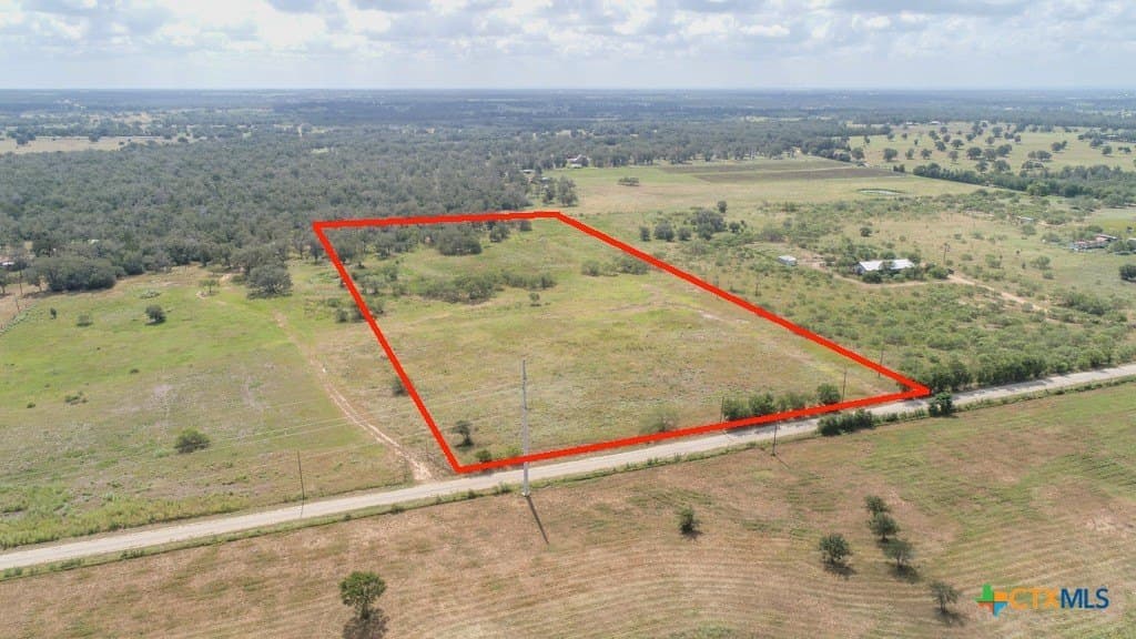 9.8 acres in Caldwell County gallery image 3