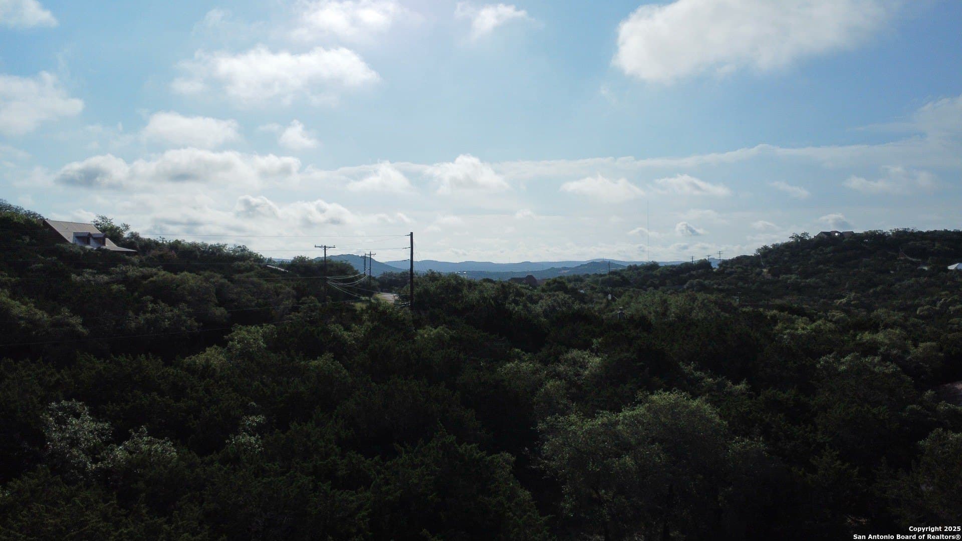 0.5 acres in Bandera County - photo 10