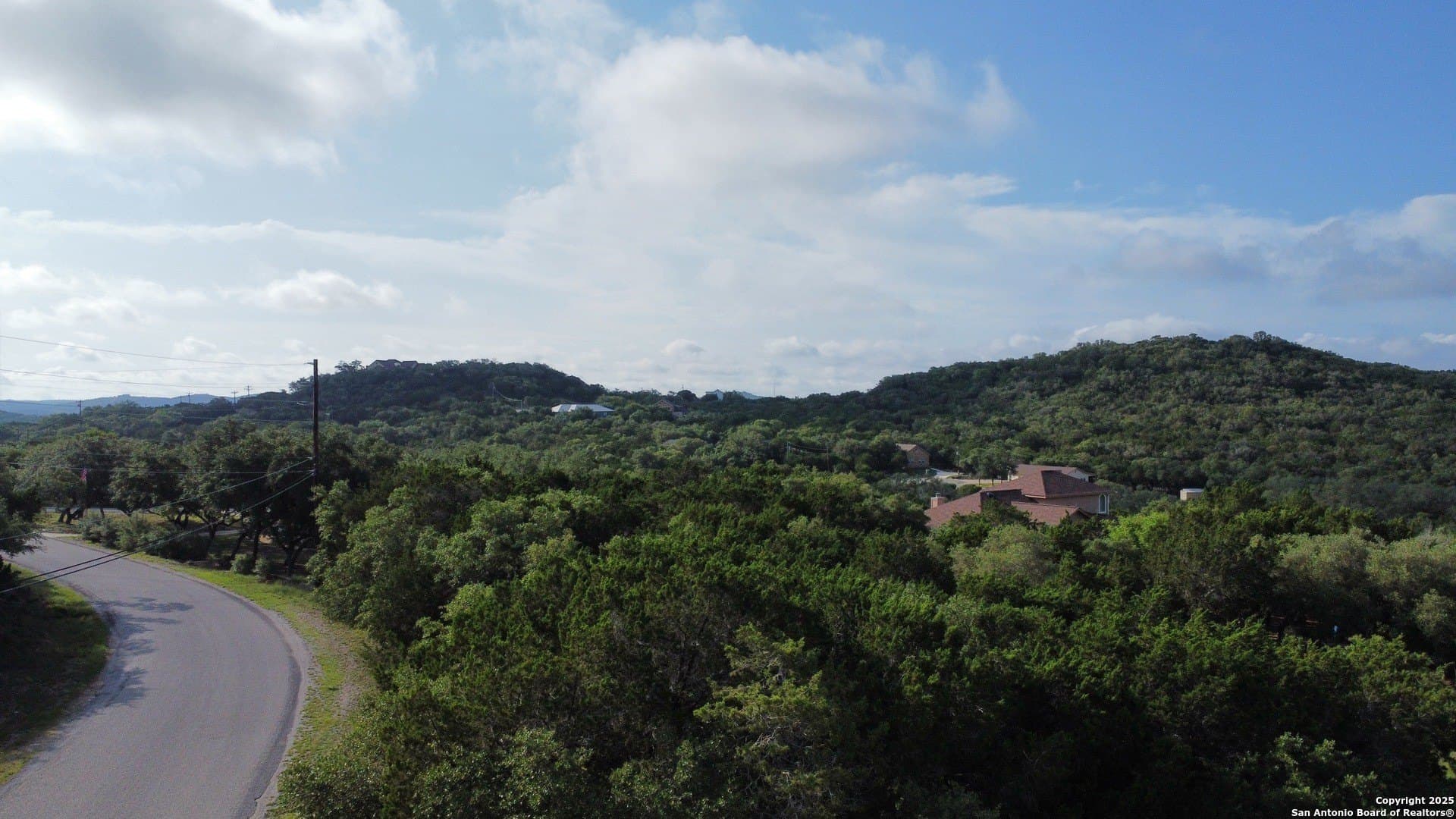 0.5 acres in Bandera County - photo 11