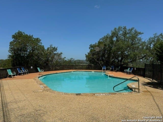 0.5 acres in Bandera County - photo 20