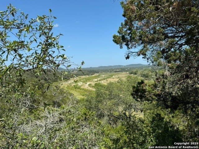 0.5 acres in Bandera County - photo 19