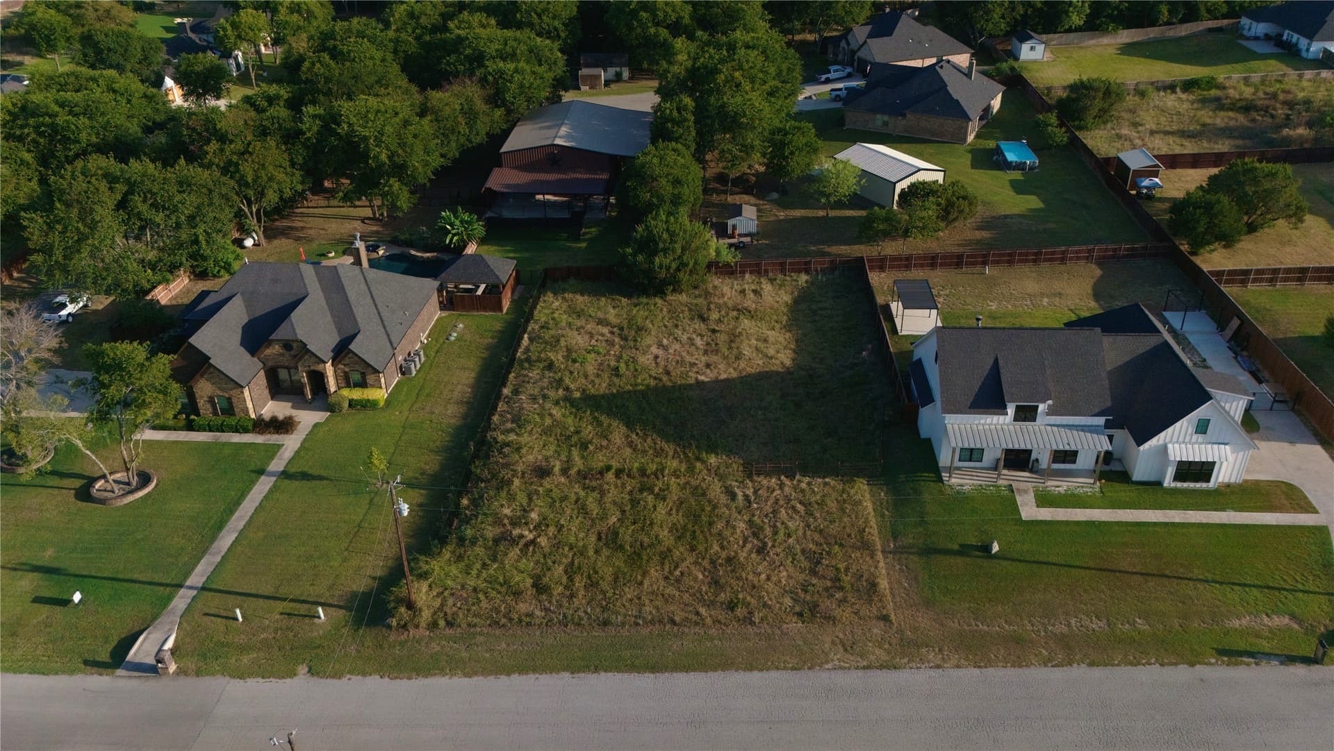 0.34 acres in Tarrant County - photo 4
