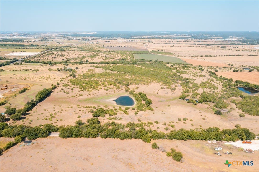 50 acres in Williamson County featured view