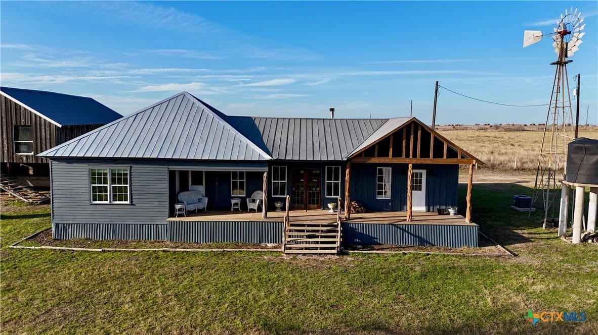 15.22 acres in Lavaca County gallery image 2