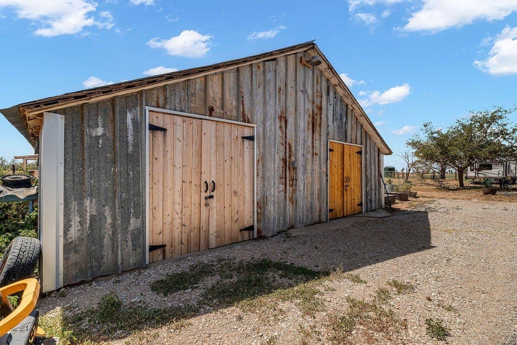 10.5 acres in Howard County - photo 20