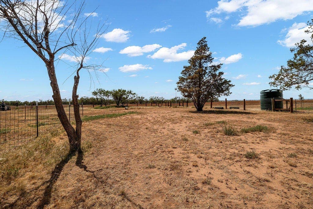 10.5 acres in Howard County - photo 29