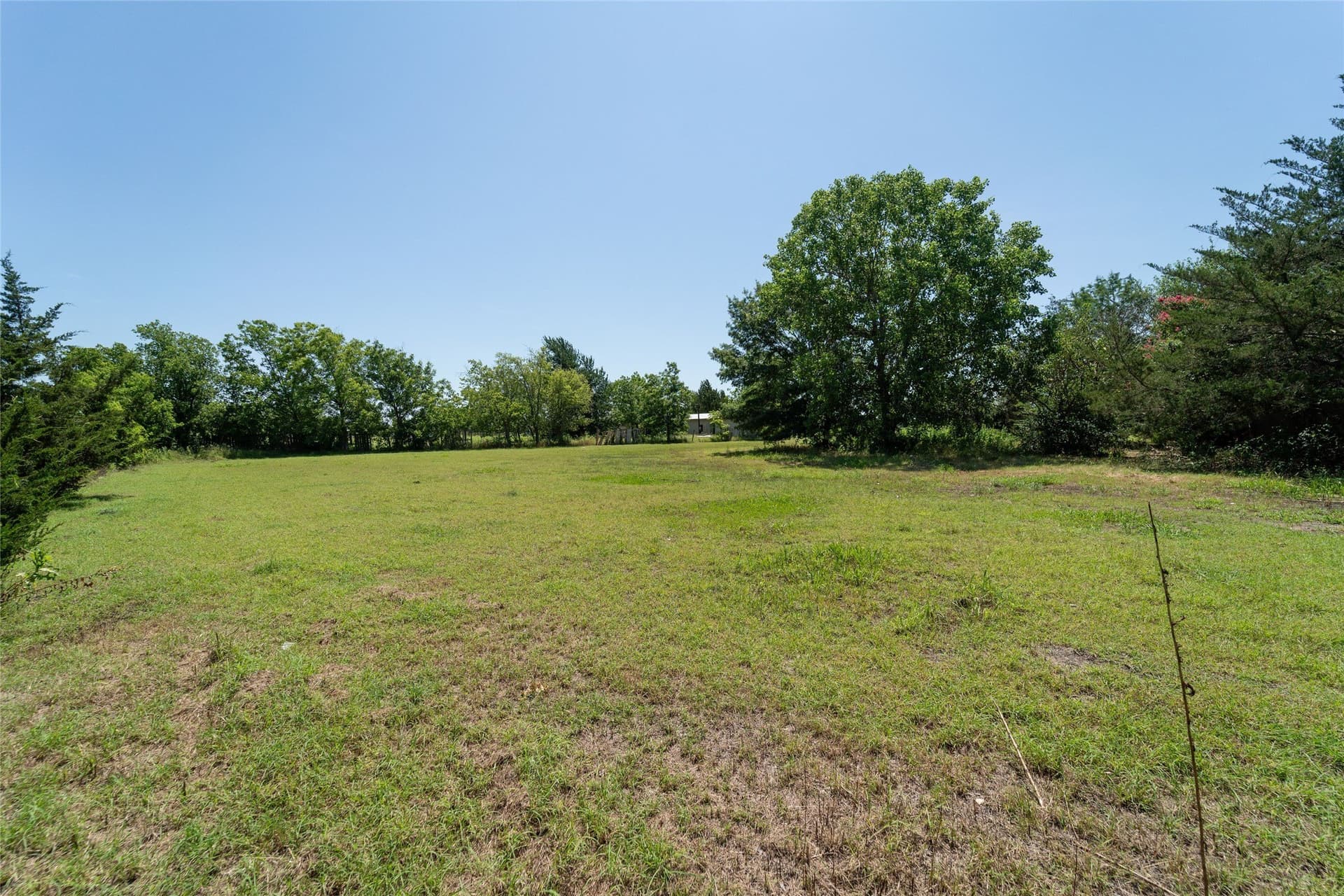 1 acres in Johnson County - photo 9
