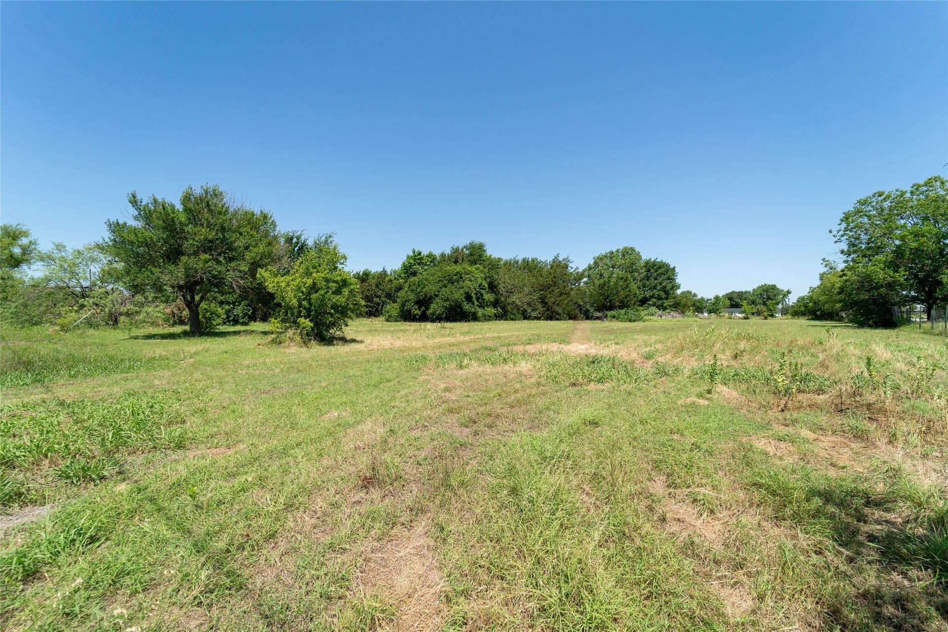 1 acres in Johnson County - photo 10